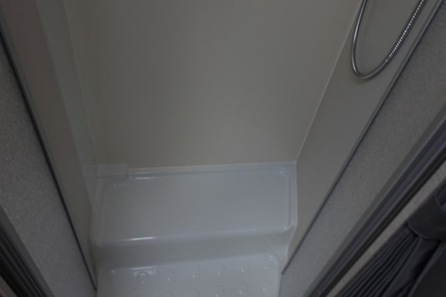 Mc Louis Yearling 81 - Photo 18