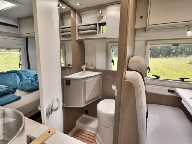 Carado CV 540 Pro FOURGON CV540 TOIT RELEVABLE - Photo 16