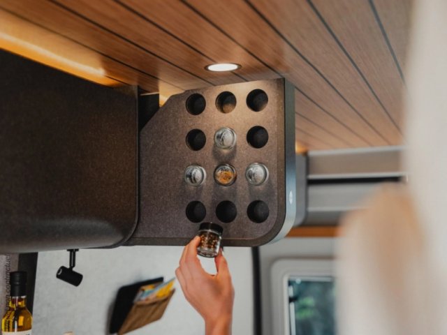 Hymer Camper Vans / Hymercar Redwood 601 - Photo 7