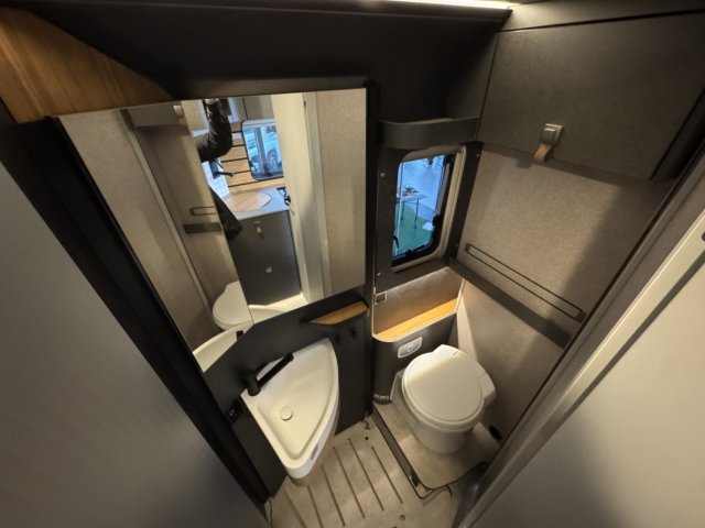 Hymer Venture S PROFILE - Photo 29