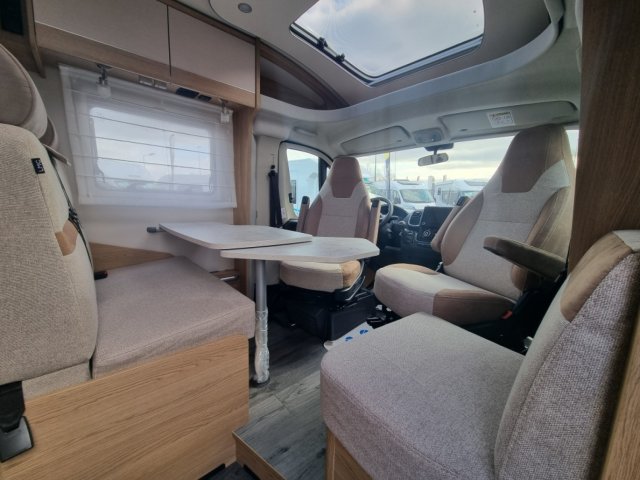 LMC Breezer V 646 G PROFILE V646G LAST EDITION - Photo 5