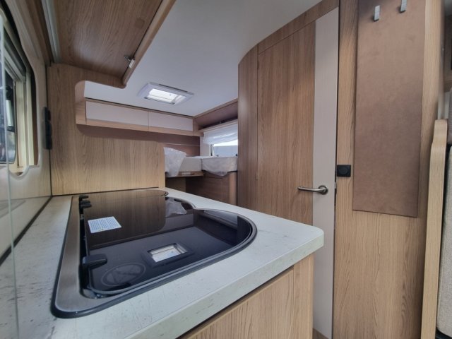 LMC Breezer V 646 G PROFILE V646G LAST EDITION - Photo 6