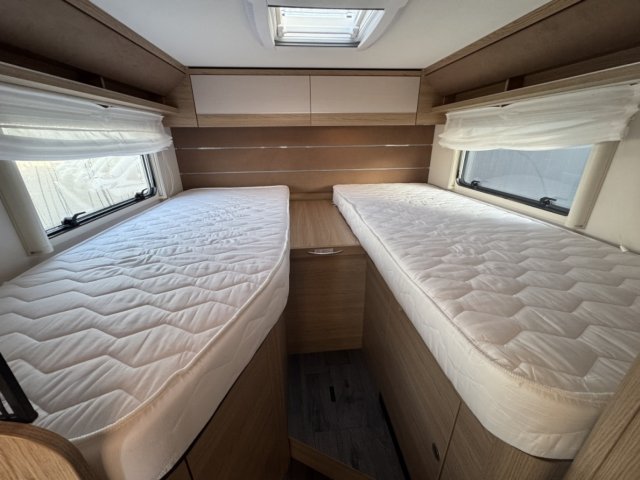 LMC Breezer V 646 G PROFILE V646G LAST EDITION - Photo 19