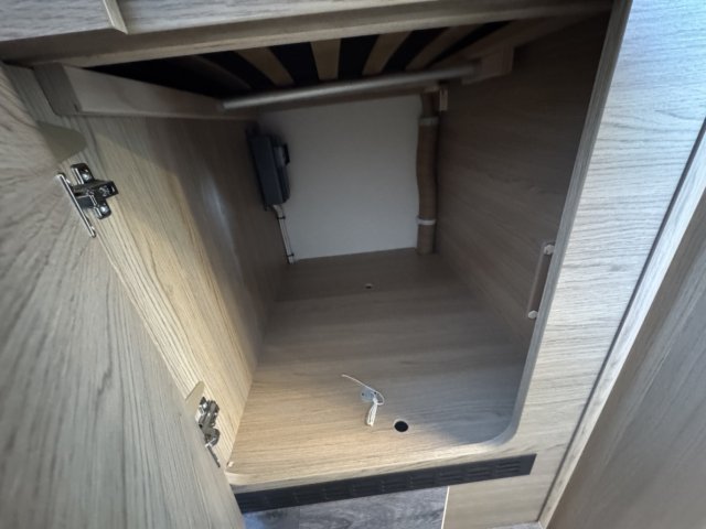 LMC Breezer V 646 G PROFILE V646G LAST EDITION - Photo 21