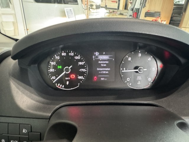 LMC Innovan 600 70 ANS - Photo 18