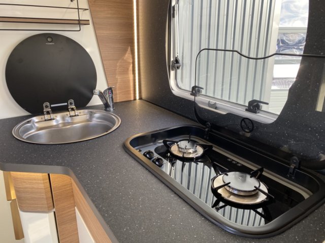 Pilote P 696 D Evidence Plus PROFILE P696D - Photo 8