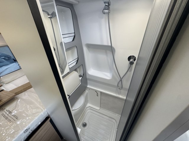 Pilote V 600 G FOURGON V600G EXPRESSION - Photo 10