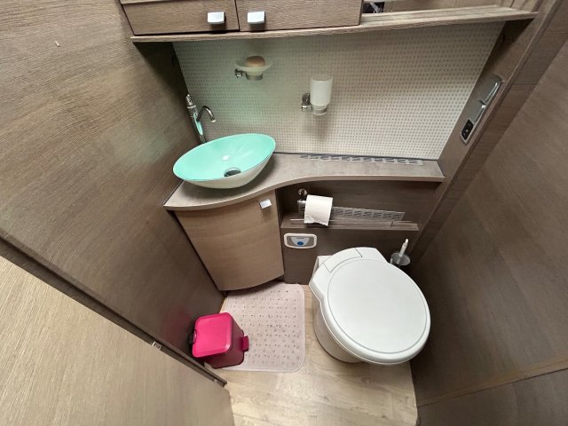 Bavaria Fjord+ I 7402 - Photo 17