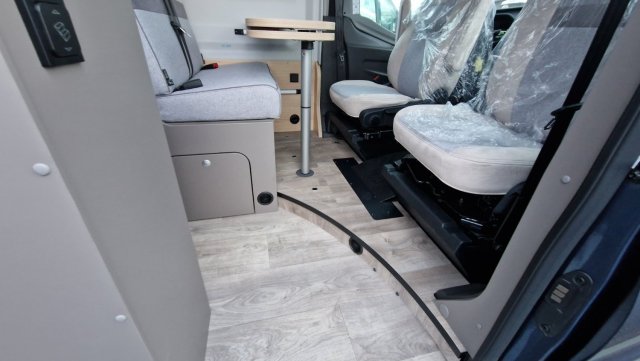 LMC Innovan 590 - Photo 6