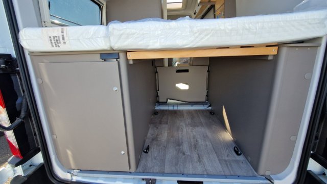 LMC Innovan 590 - Photo 12