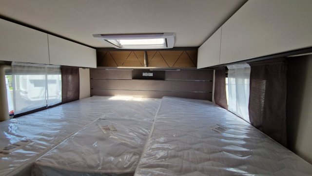 LMC Tourer Lift H 664 - Photo 18