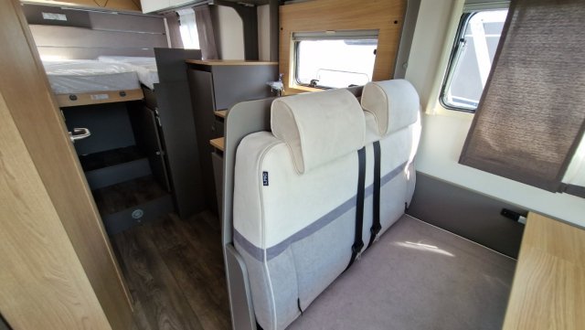 LMC Tourer Lift H 664 - Photo 8