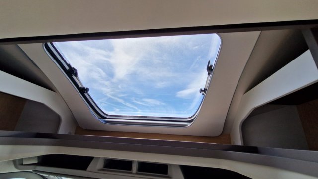 LMC Tourer Lift H 664 - Photo 5