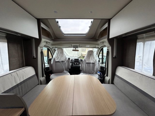 LMC Tourer Lift H 720 - Photo 4