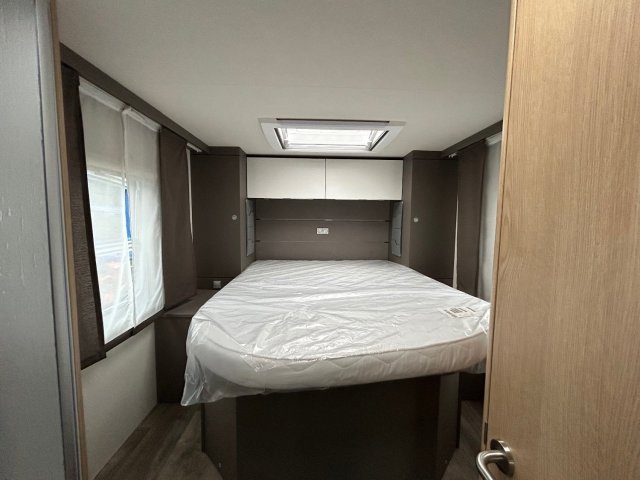 LMC Tourer Lift H 720 - Photo 17