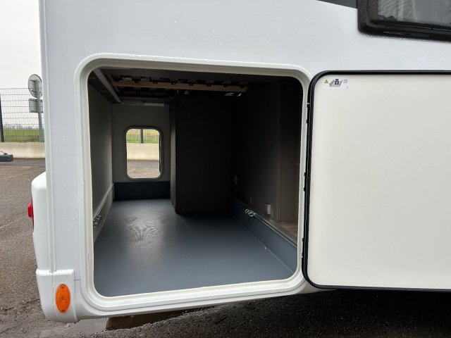 LMC Tourer Lift H 720 - Photo 29