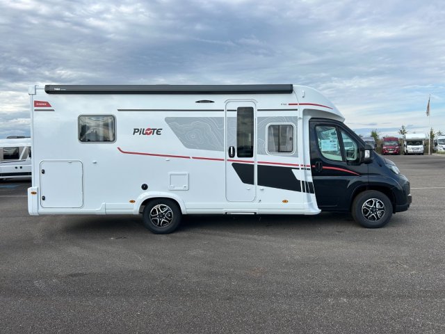 Pilote P 740 FC Evidence - Photo 4