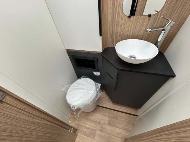 Pilote P 740 FC Evidence - Photo 17