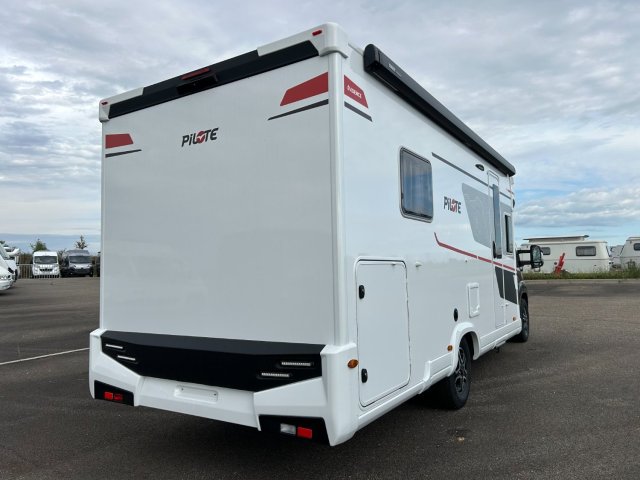 Pilote P 740 FC Evidence - Photo 22