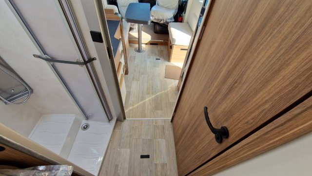 Pilote P 746 FGJ Evidence Fit - Photo 13