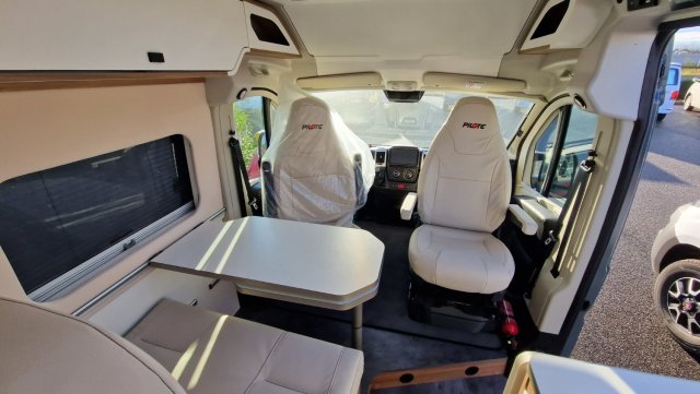 Pilote V 600 G X Edition - Photo 7