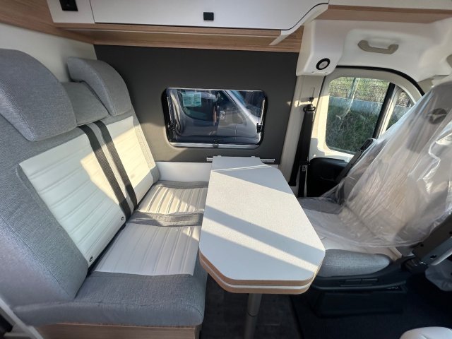 Pilote V 630 J Evidence - Photo 8