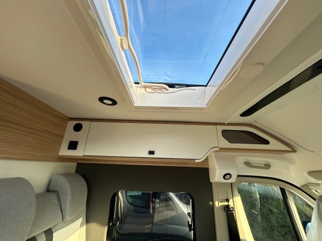 Pilote V 630 J Evidence - Photo 9