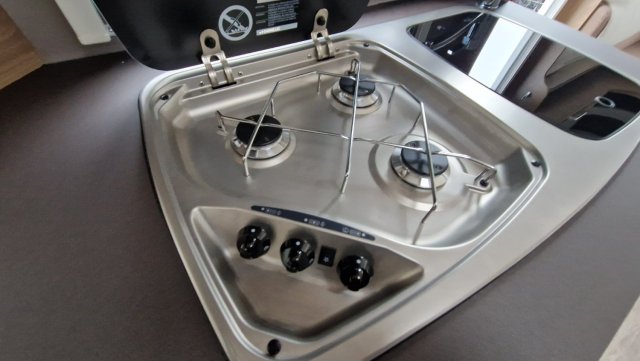 Burstner Premio 490 TS - Photo 11
