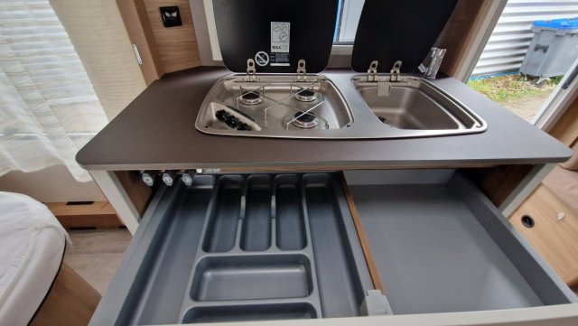 Burstner Premio 490 TS - Photo 19