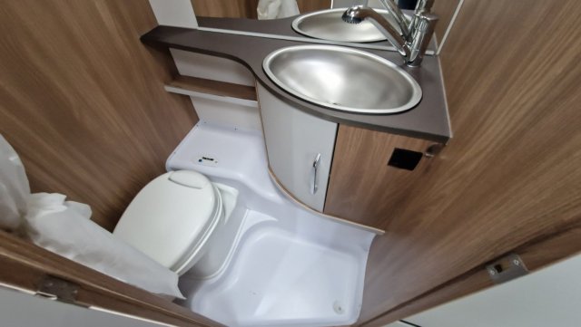 Burstner Premio 490 TS - Photo 20