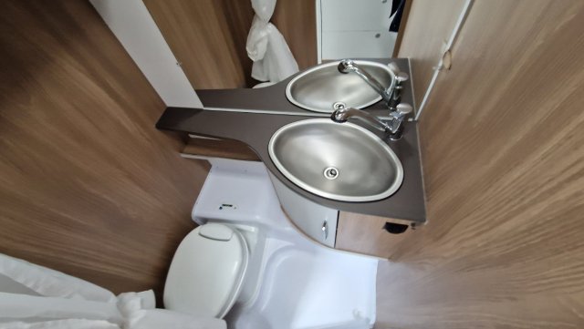 Burstner Premio 490 TS - Photo 22