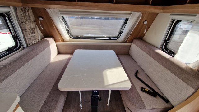 Hobby De Luxe 495 WFB - Photo 8