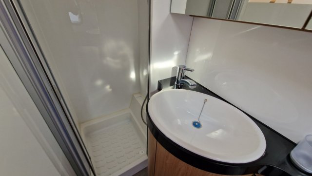 Hobby De Luxe 495 WFB - Photo 13