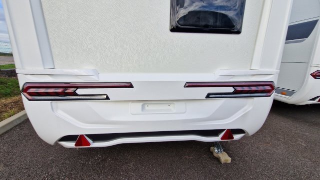 Hobby De Luxe 460 SFF - Photo 12