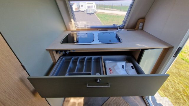 LMC Style 400 F - Photo 15