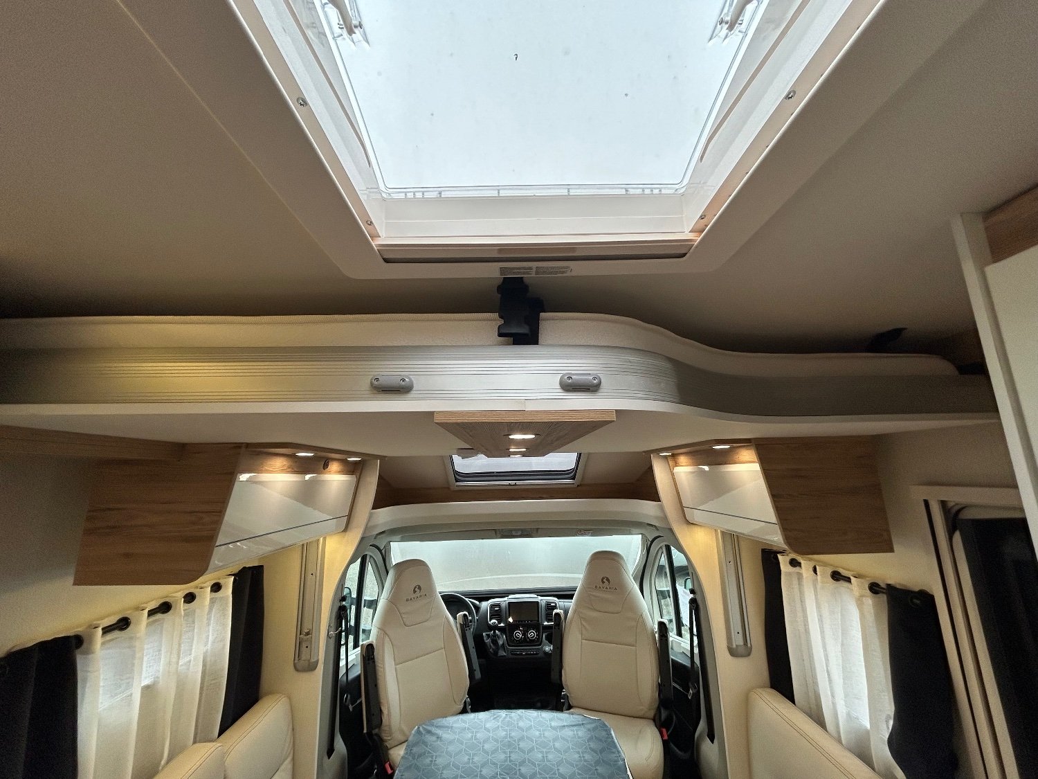 Bavaria Tren-D T726FC Nomade