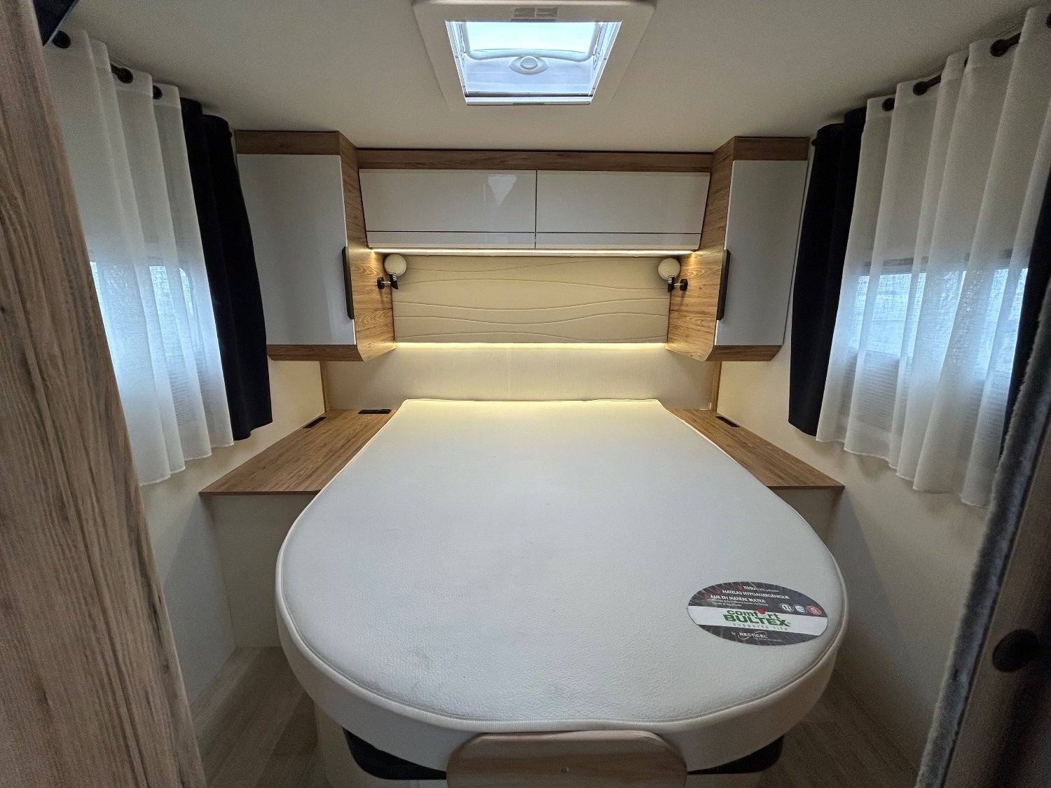 Bavaria Tren-D T726FC Nomade