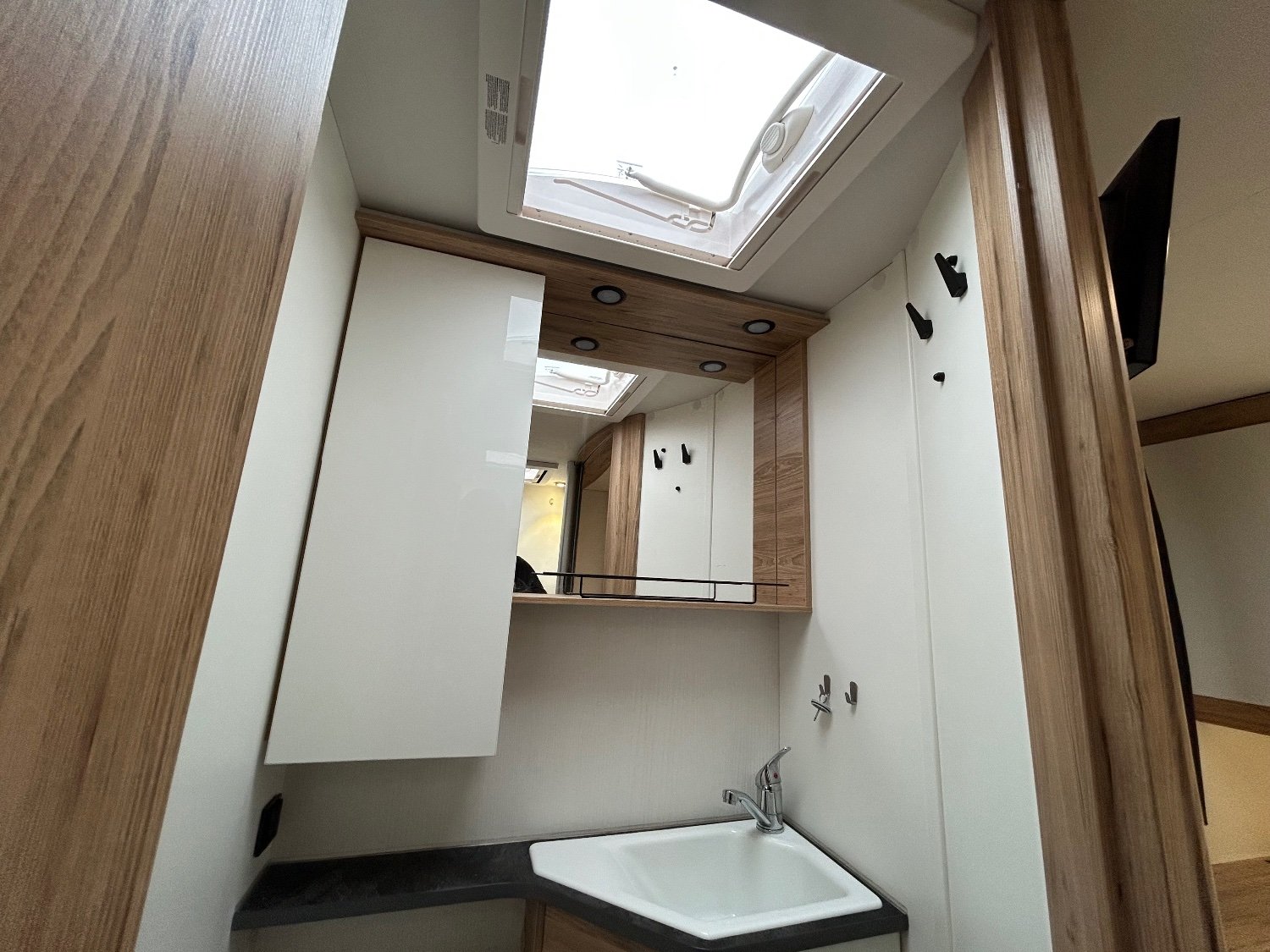 Bavaria Tren-D T726FC Nomade