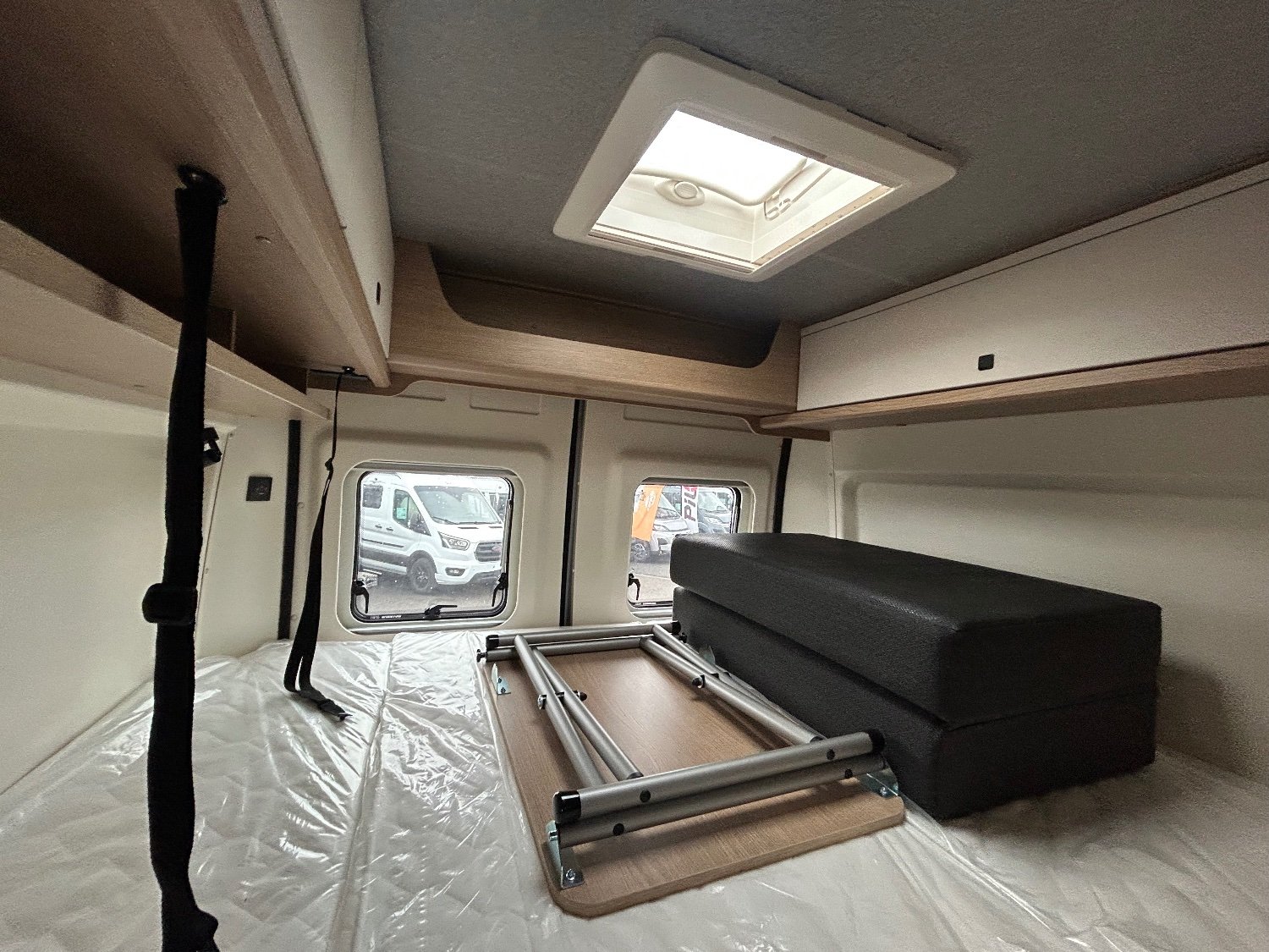 Hobby Ontour Van 600 FT 