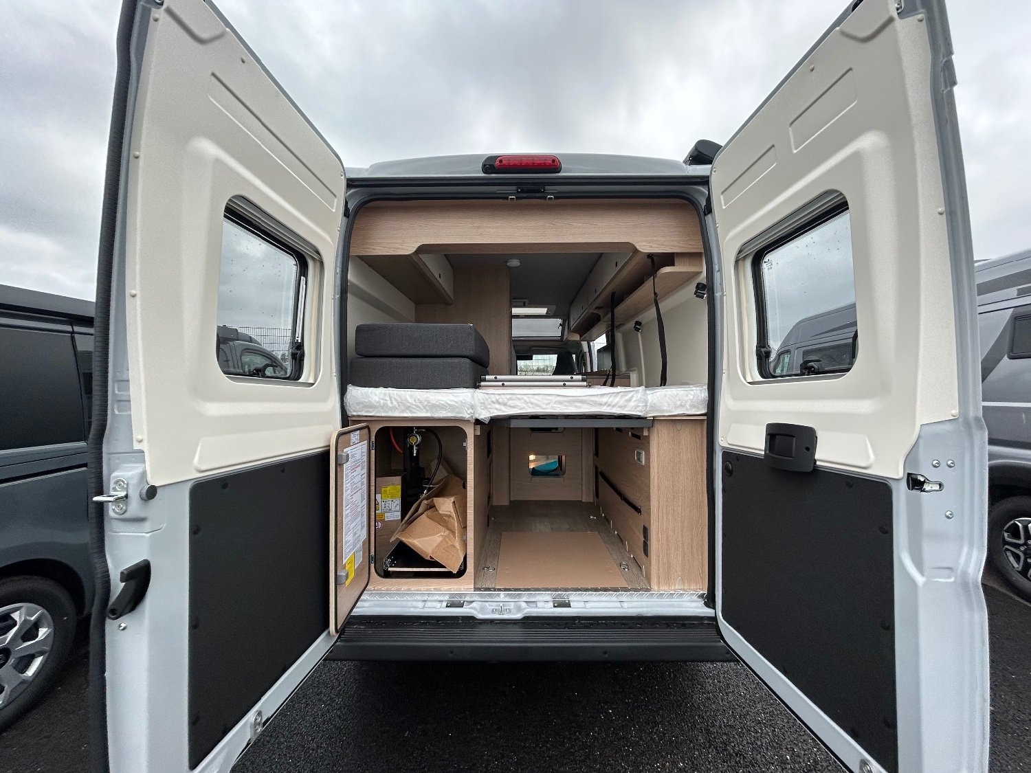 Hobby Ontour Van 600 FT 