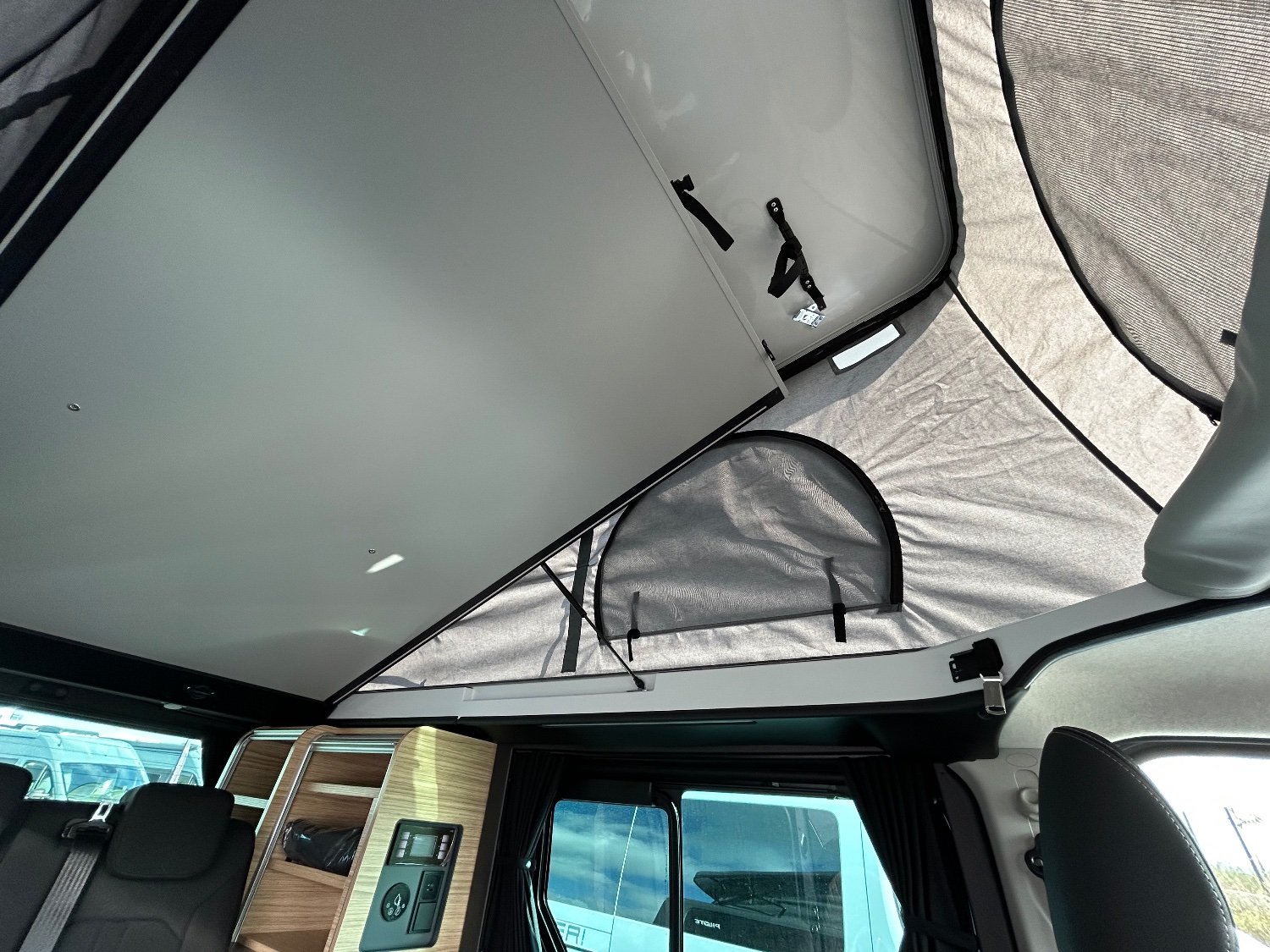 Pilote Campervan CV505BC Evidence 