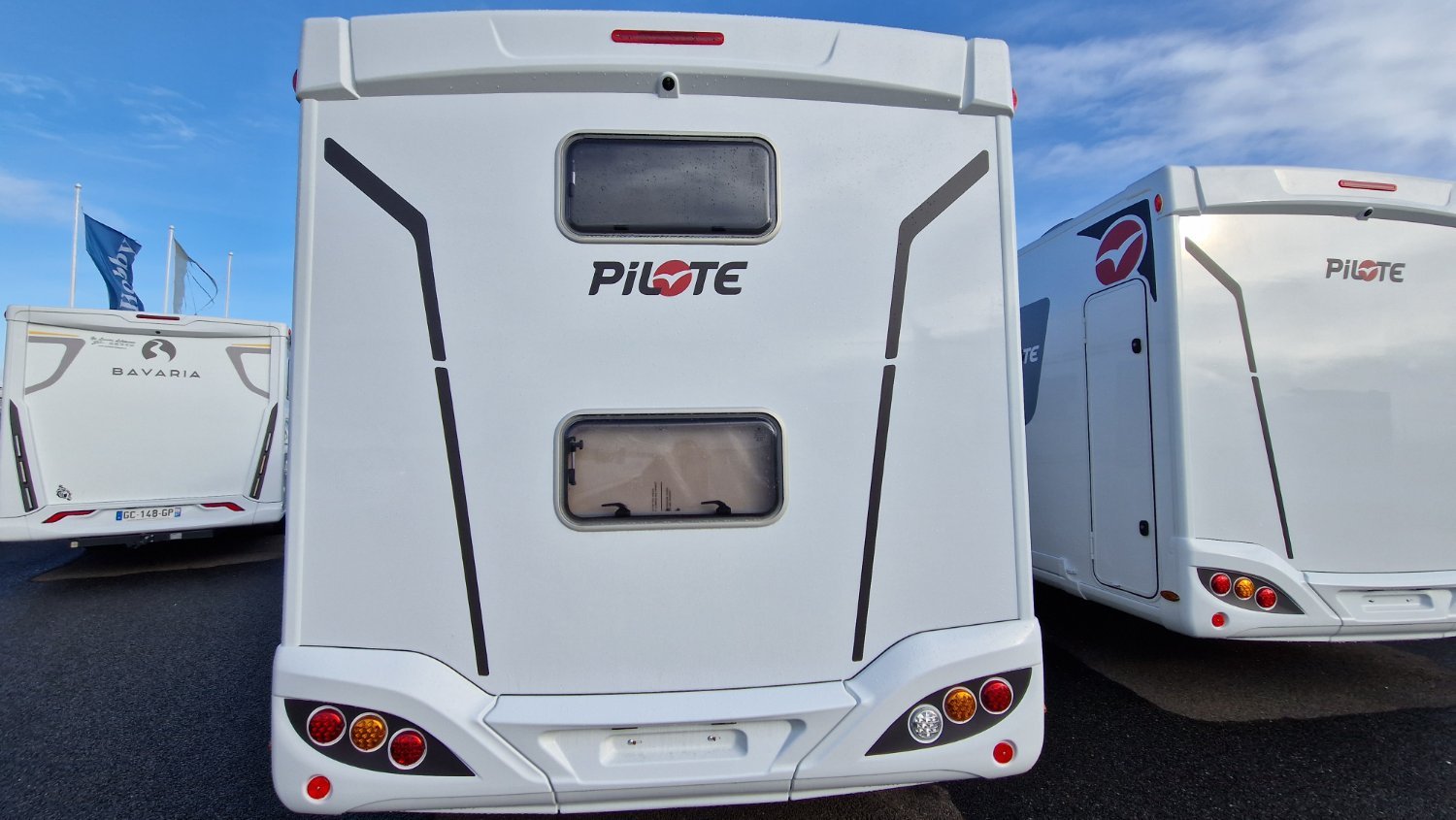 Pilote P 696 S Expression 