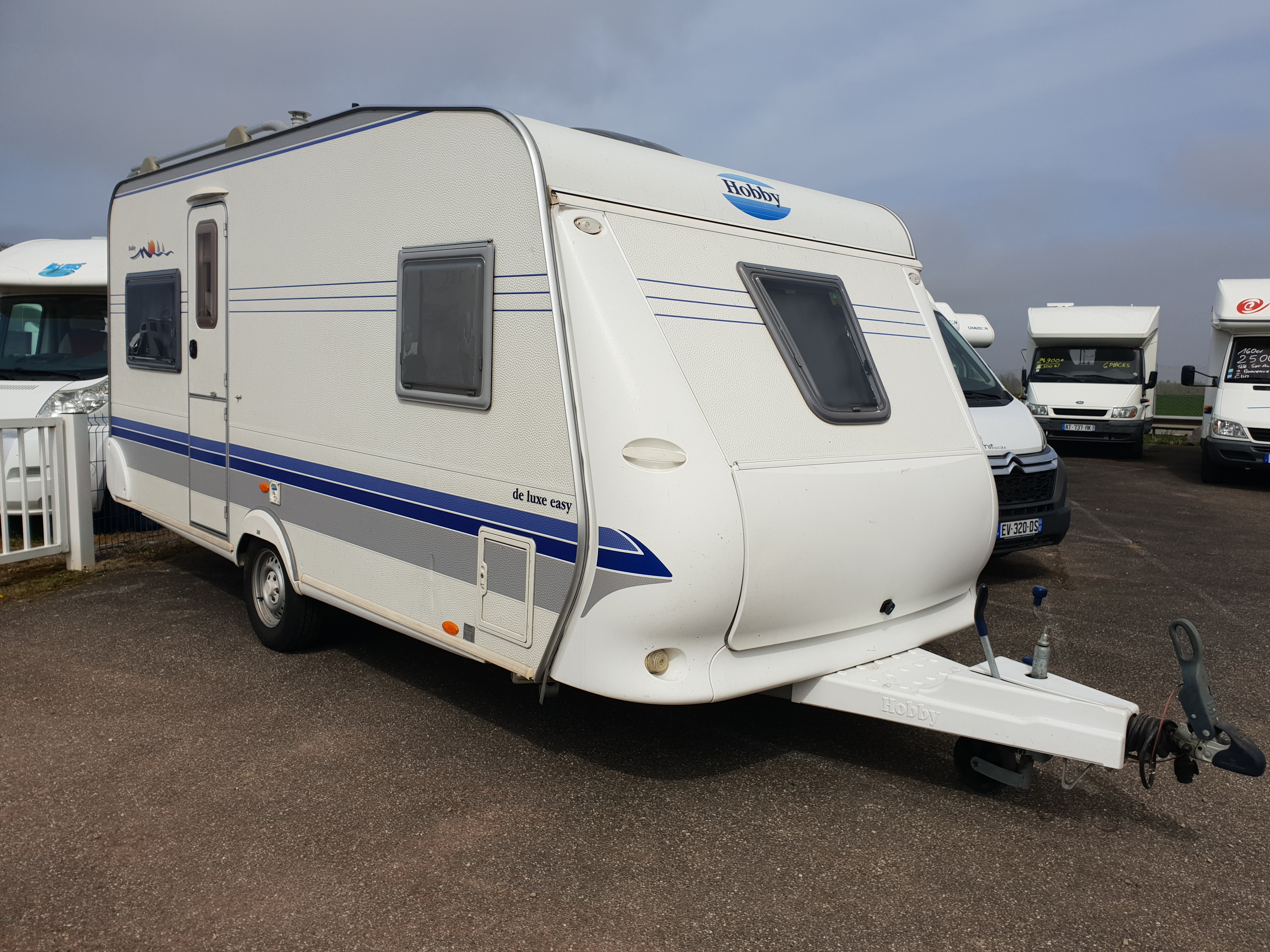 Hobby 460 Ufe De Luxe Easy occasion de 2006 Caravane en vente à