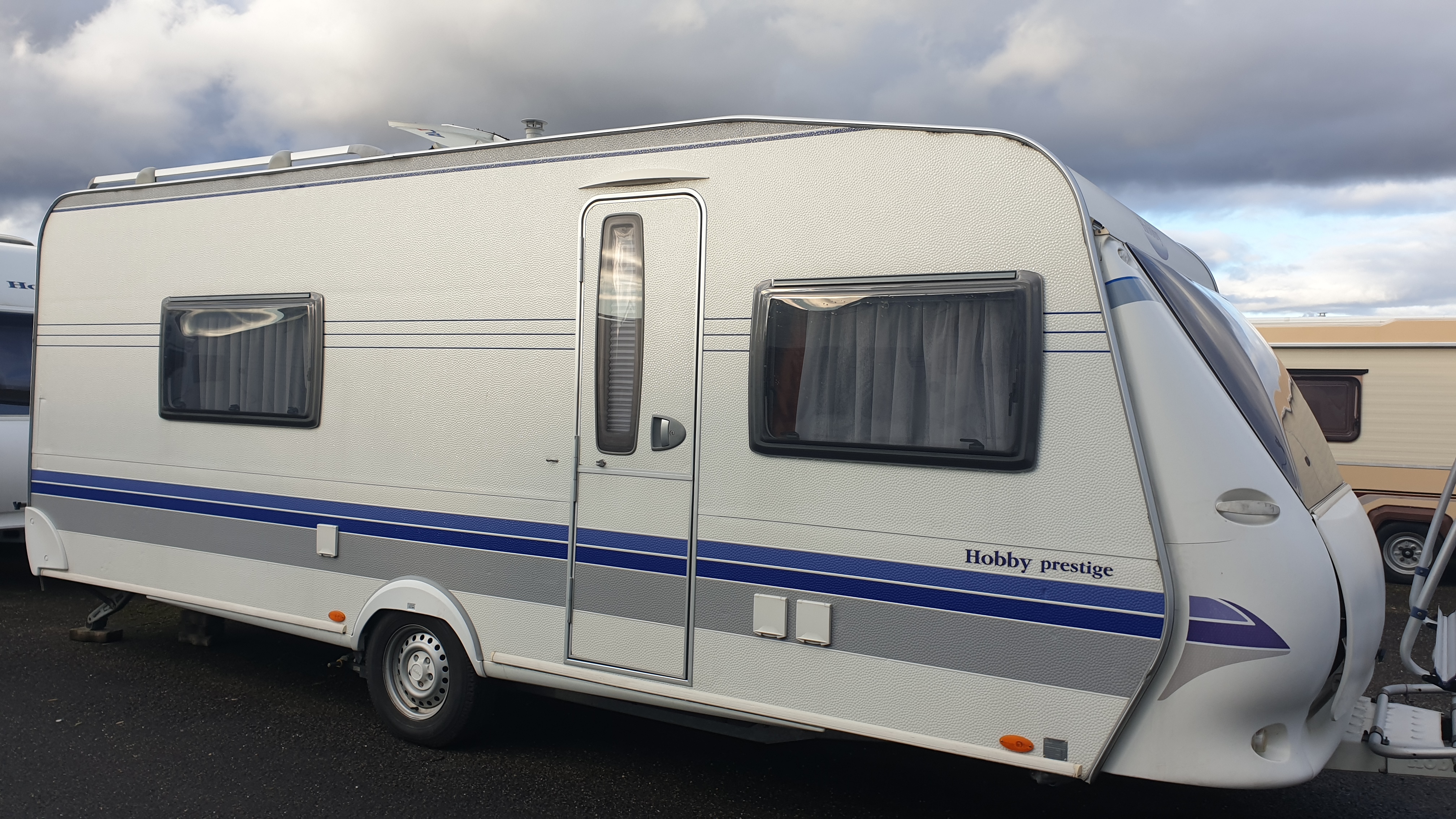 Hobby 560 WLU Prestige 7990â‚¬ GO LOISIRS LEHMANN