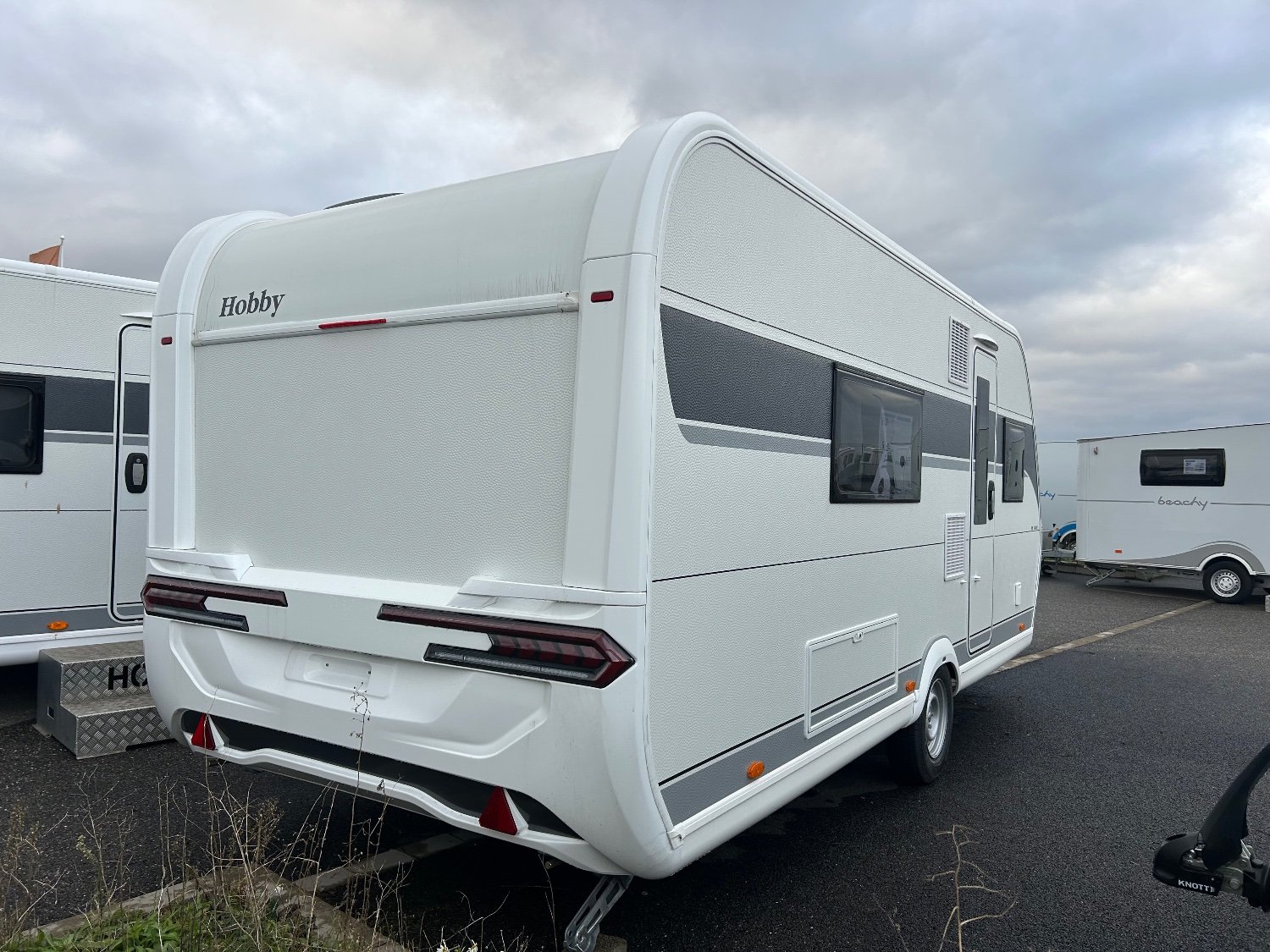 Hobby De Luxe 495 WFB