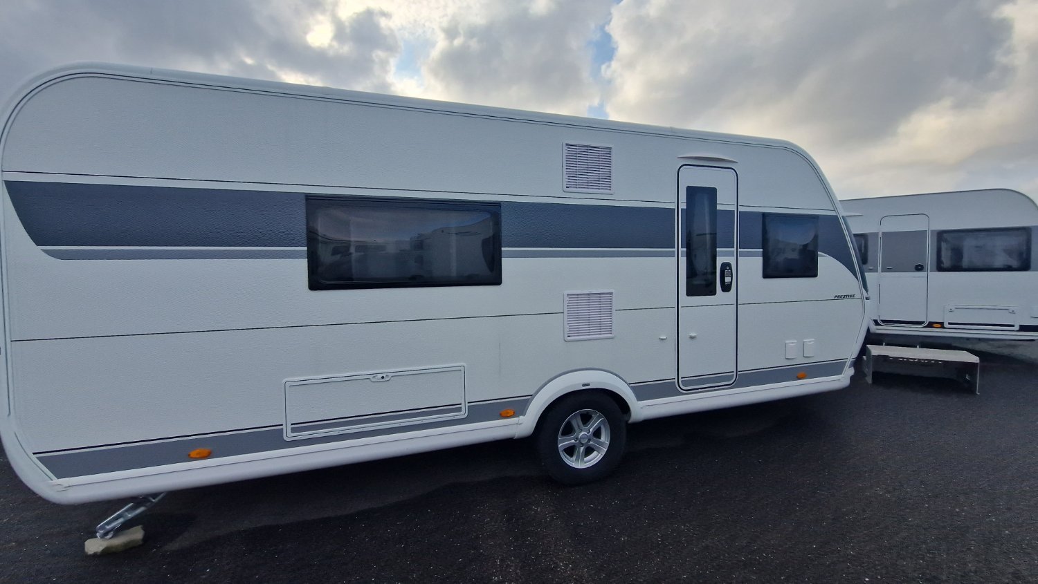 Hobby Prestige 560 WFU 