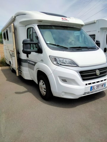 Achat Adria Coral Axess 690 SC Occasion