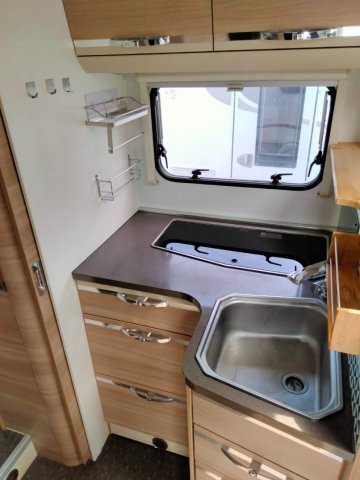 Adria Coral Axess 690 SC - Photo 4