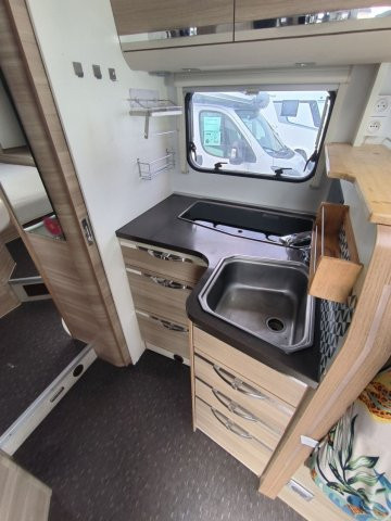 Adria Coral Axess 690 SC - Photo 3