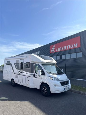 Adria Coral Plus 670 DC Occasion